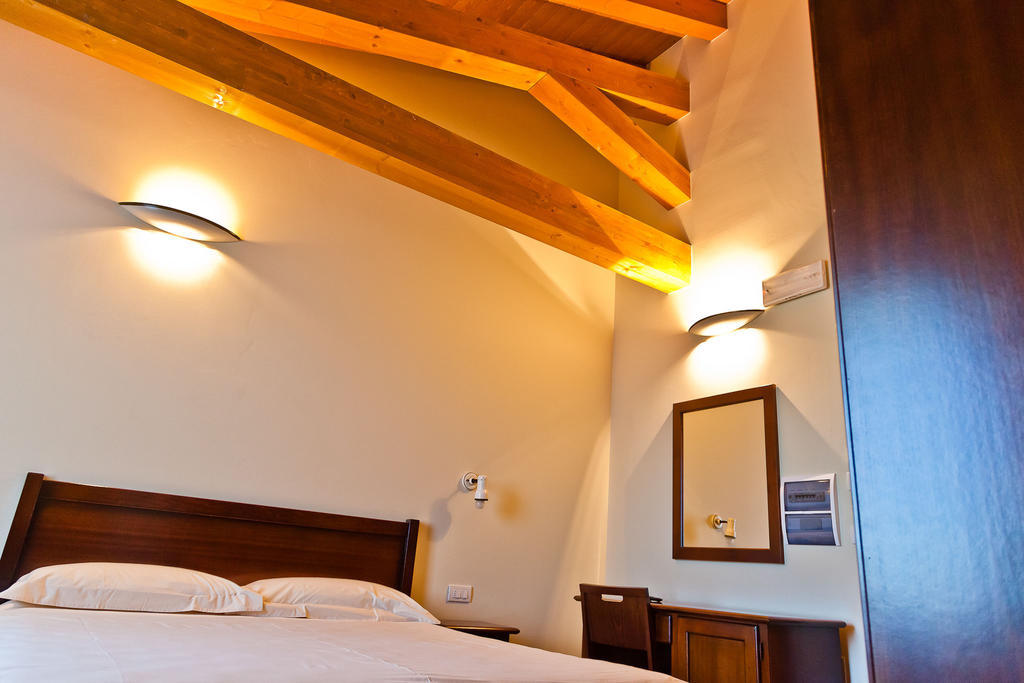 Agriturismo Olistella Palazzolo dello Stella Bilik gambar